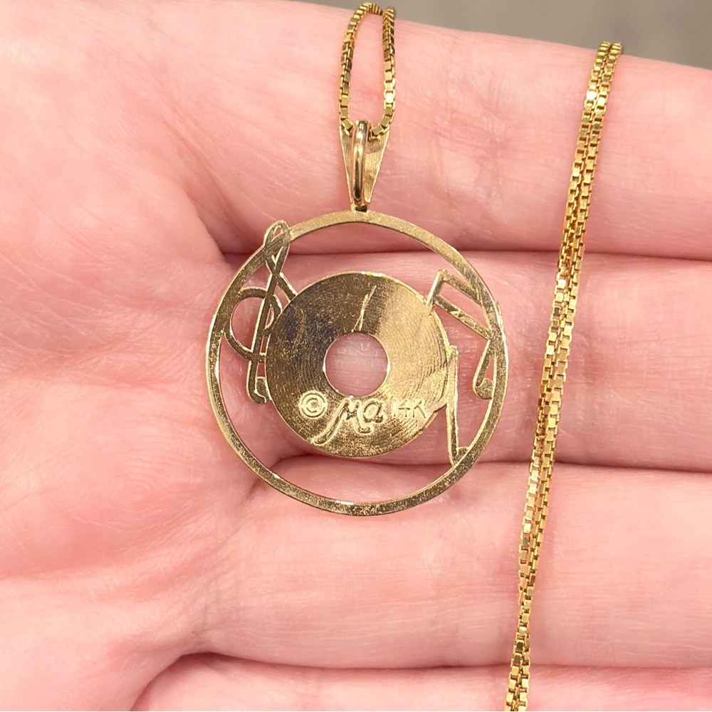 14K Rock N Roll Record Pendant, Vintage 50’s Style, Music Note, Filigree - Picture 10 of 13